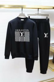 Picture of LV SweatSuits _SKULVM-5XLkdtn10829391